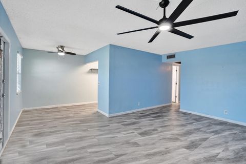 Tiny photo for 358 Oakridge T #358, Deerfield Beach, FL 33442 (MLS # B26024918)