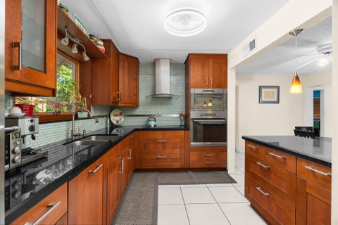 Tiny photo for 1601 NE 48TH Court, Oakland Park, FL 33334 (MLS # B26059166)
