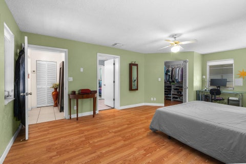 Tiny photo for 1601 NE 48TH Court, Oakland Park, FL 33334 (MLS # B26059166)