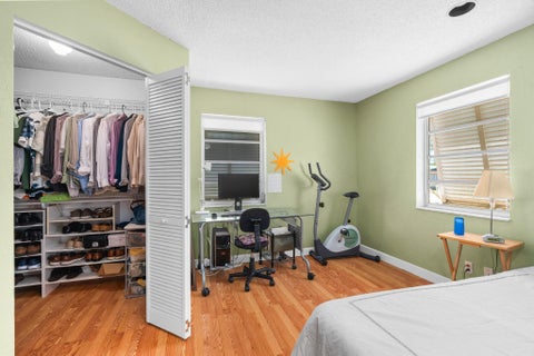 Tiny photo for 1601 NE 48TH Court, Oakland Park, FL 33334 (MLS # B26059166)