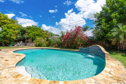 Tiny photo for 1601 NE 48TH Court, Oakland Park, FL 33334 (MLS # B26059166)