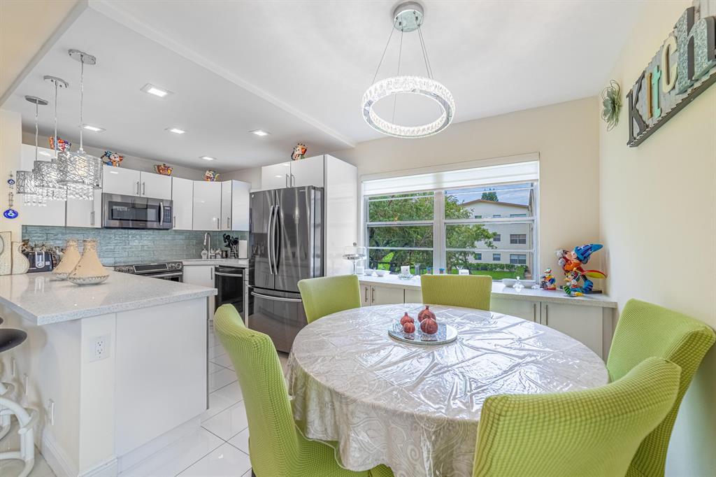 Beautifully Updated & fully furnished 2BR/1.5BA Condo in Desirable 55+ Community in Boca Raton.Meticulously maintained and move-in ready! This spacious unit features an open floor plan with a beautifully renovated, fully stocked kitchen--perfect for comfortable living and entertaining.Enjoy peaceful garden views from the screened-in patio, which also includes additional storage space. Large TVs in both bedrooms and the living room provide modern convenience and comfort.Building has an elevator and laundry machines on same floor as well as an assigned parking spot with plenty of guest parking.Available for both annual or seasonal rental, this vibrant community offers a wide range of amenities designed for an active and enjoyable lifestyle. Unit is just steps away from pool!!