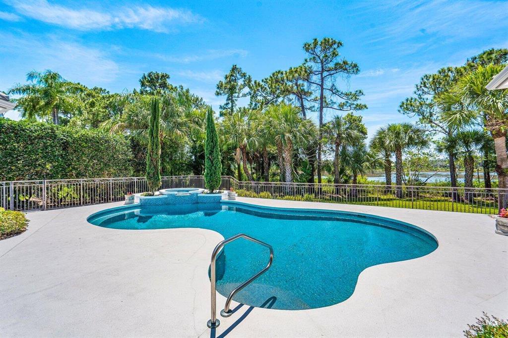 OLD MARSH GOLF CLUB - Residential