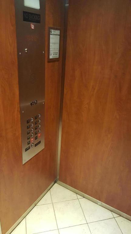 BCP CONDO (BOCA CENTER PLAZA) - Residential Lease