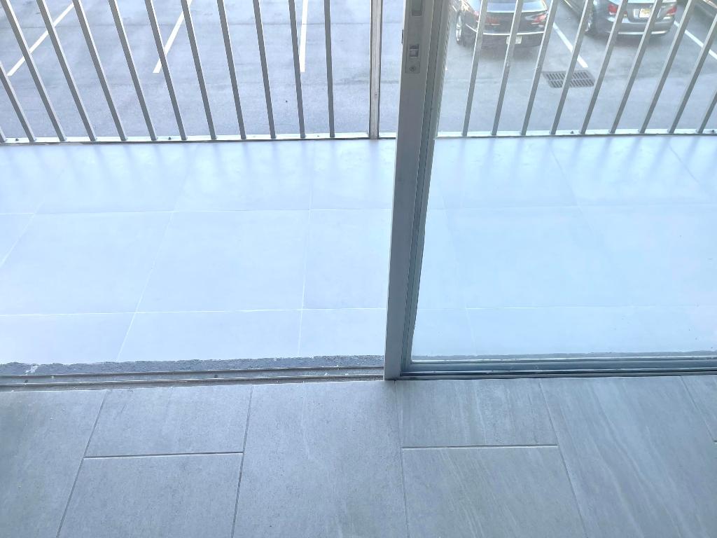 BCP CONDO (BOCA CENTER PLAZA) - Residential Lease