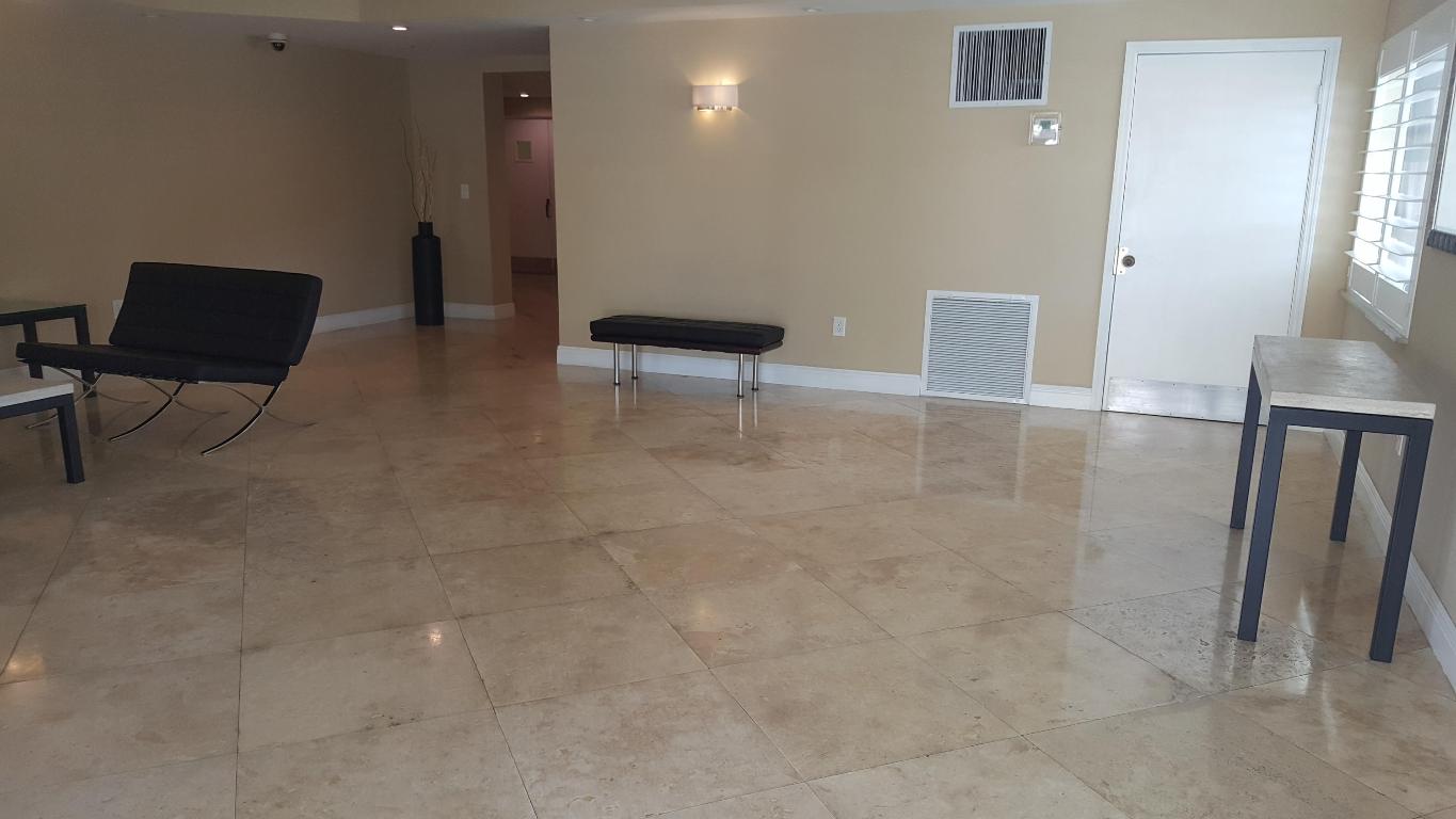 BCP CONDO (BOCA CENTER PLAZA) - Residential Lease