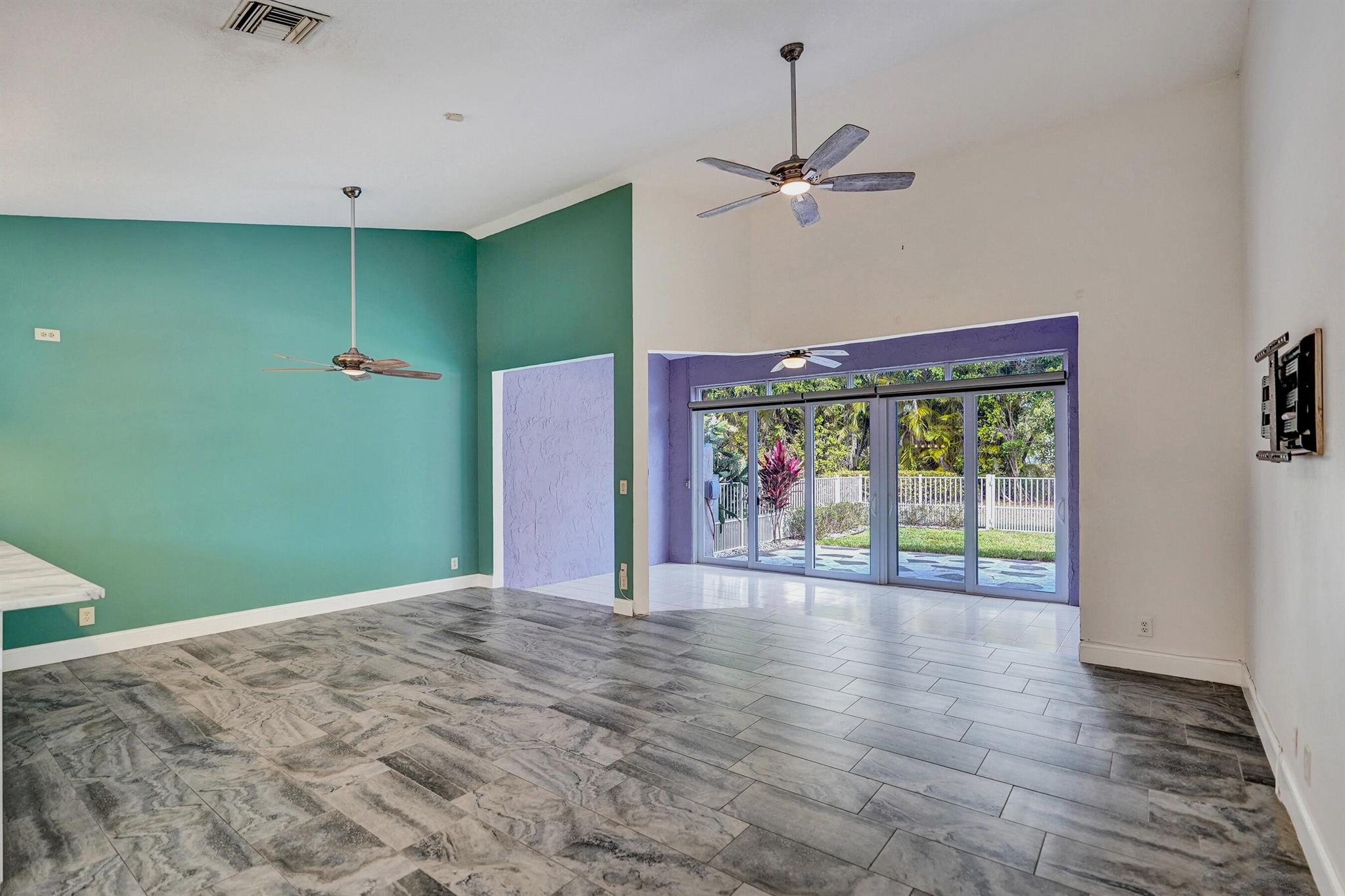 8062 Cassia Drive
