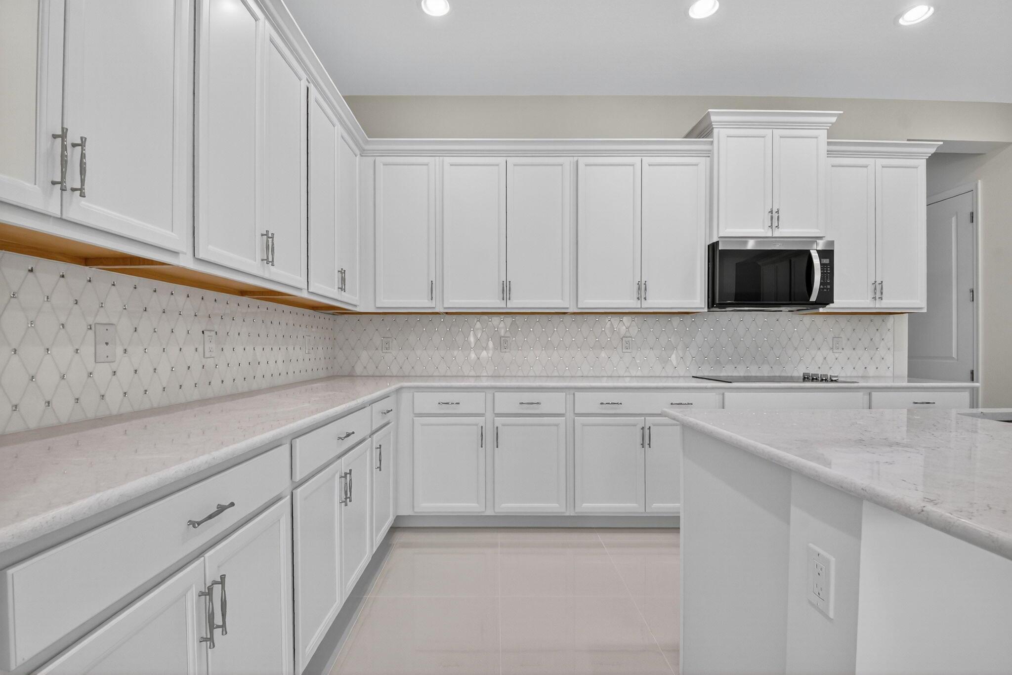 WOODLANDS OF WESTLAKE - Residential Lease