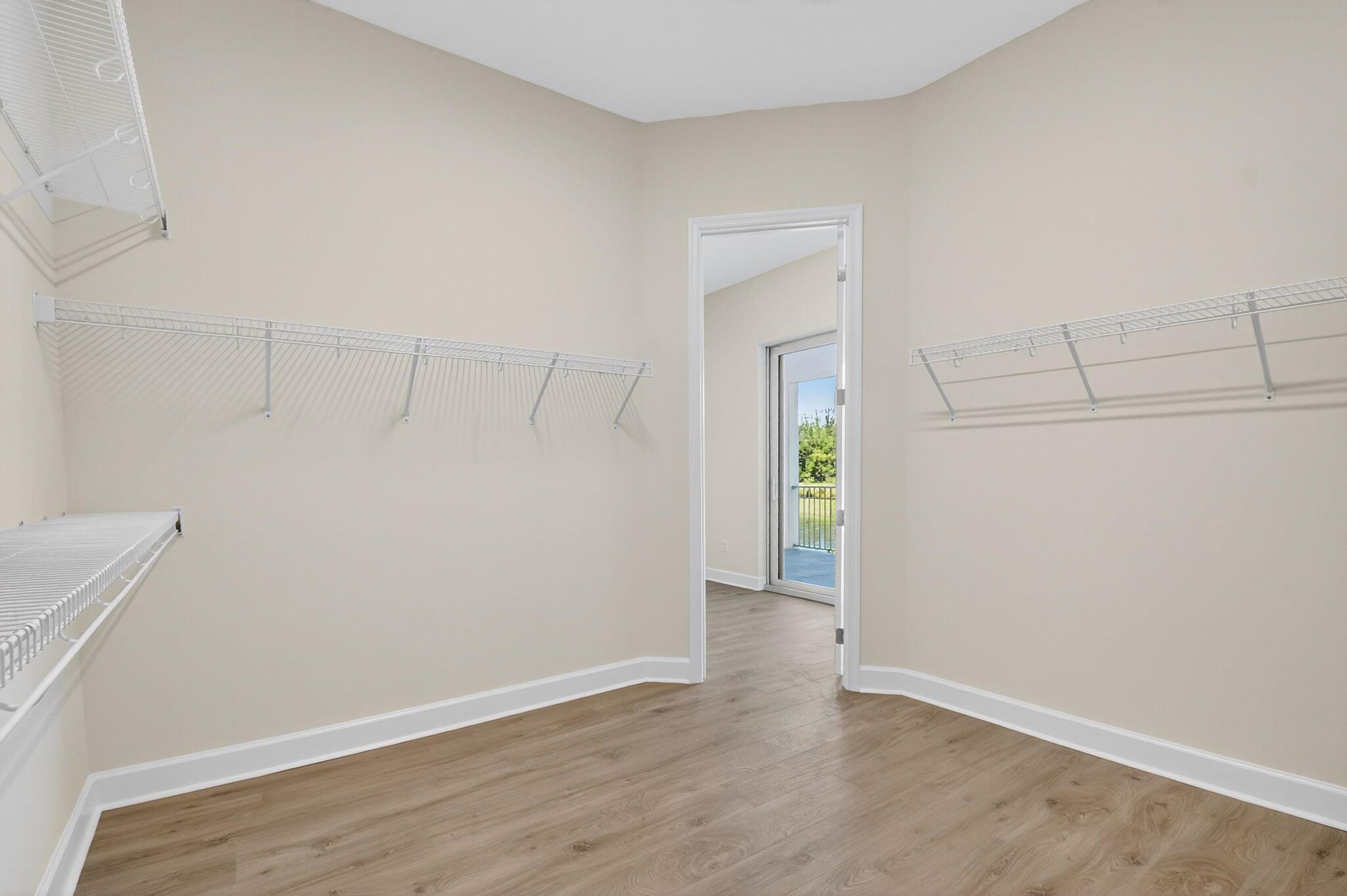 WOODLANDS OF WESTLAKE - Residential Lease