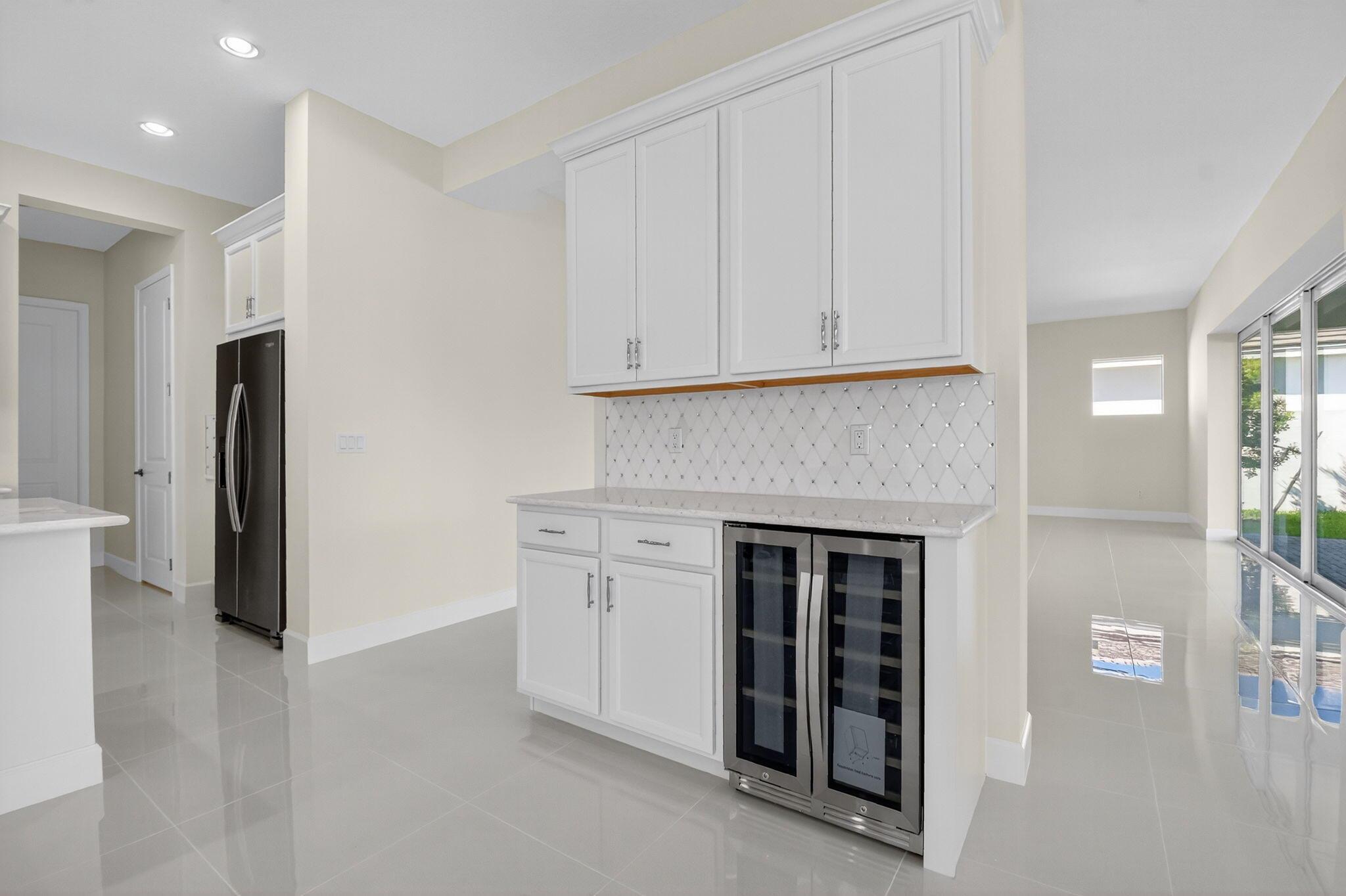 WOODLANDS OF WESTLAKE - Residential Lease