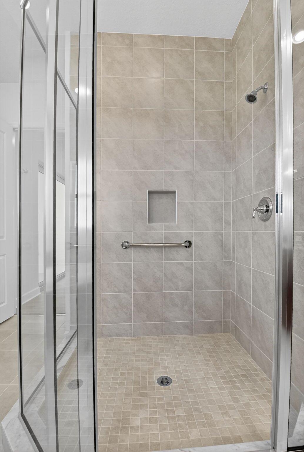 WOODLANDS OF WESTLAKE - Residential Lease