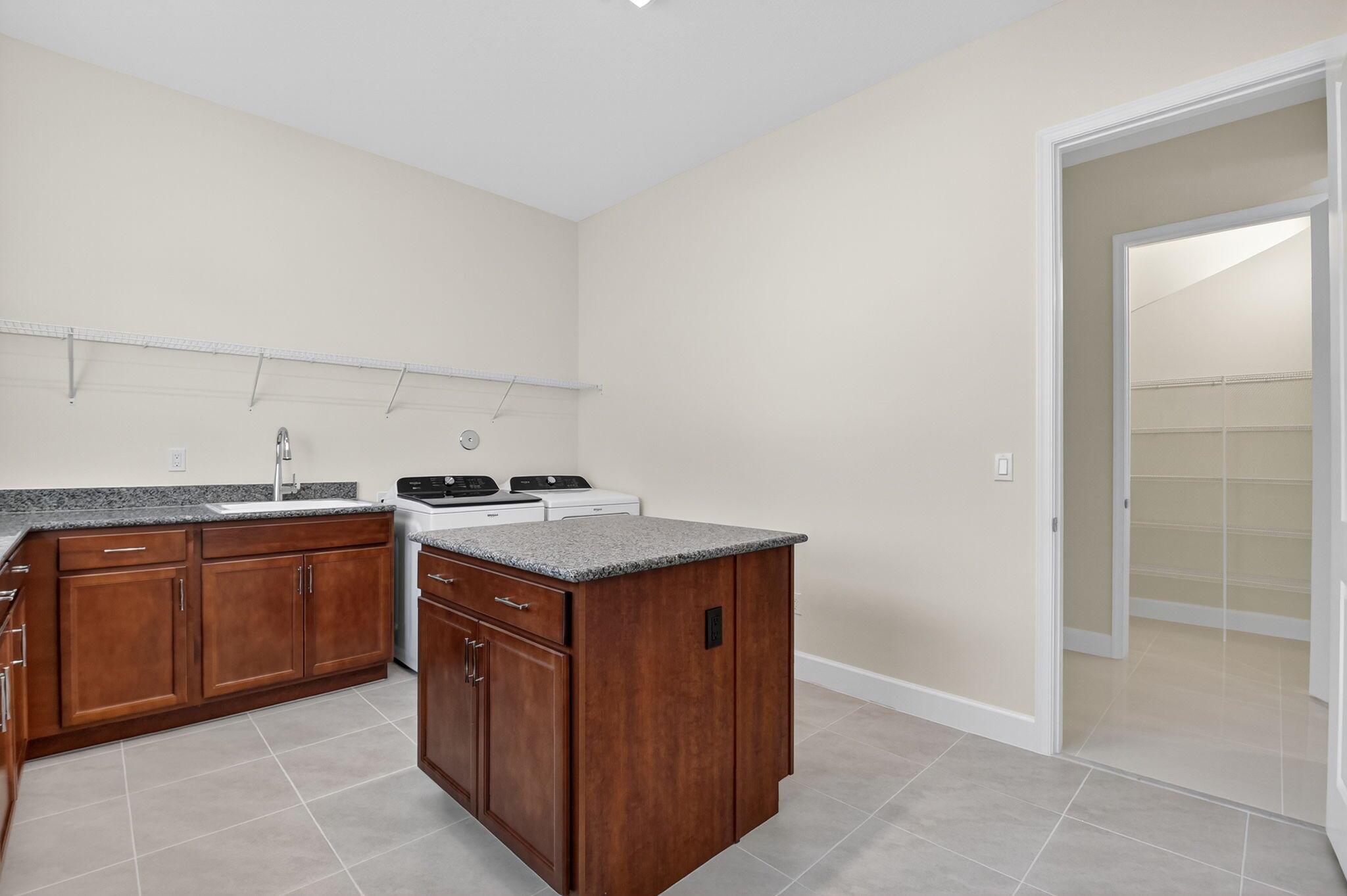 WOODLANDS OF WESTLAKE - Residential Lease