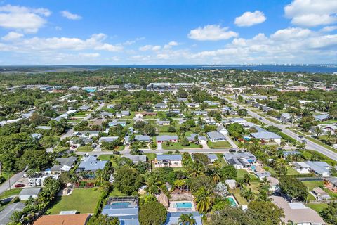 A home in Jensen Beach