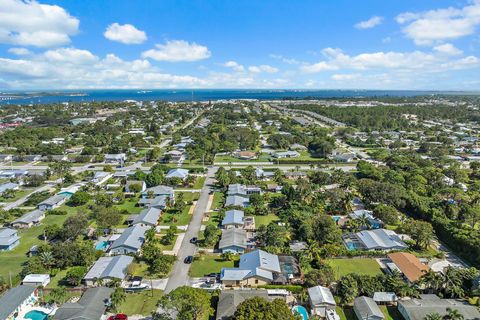 A home in Jensen Beach