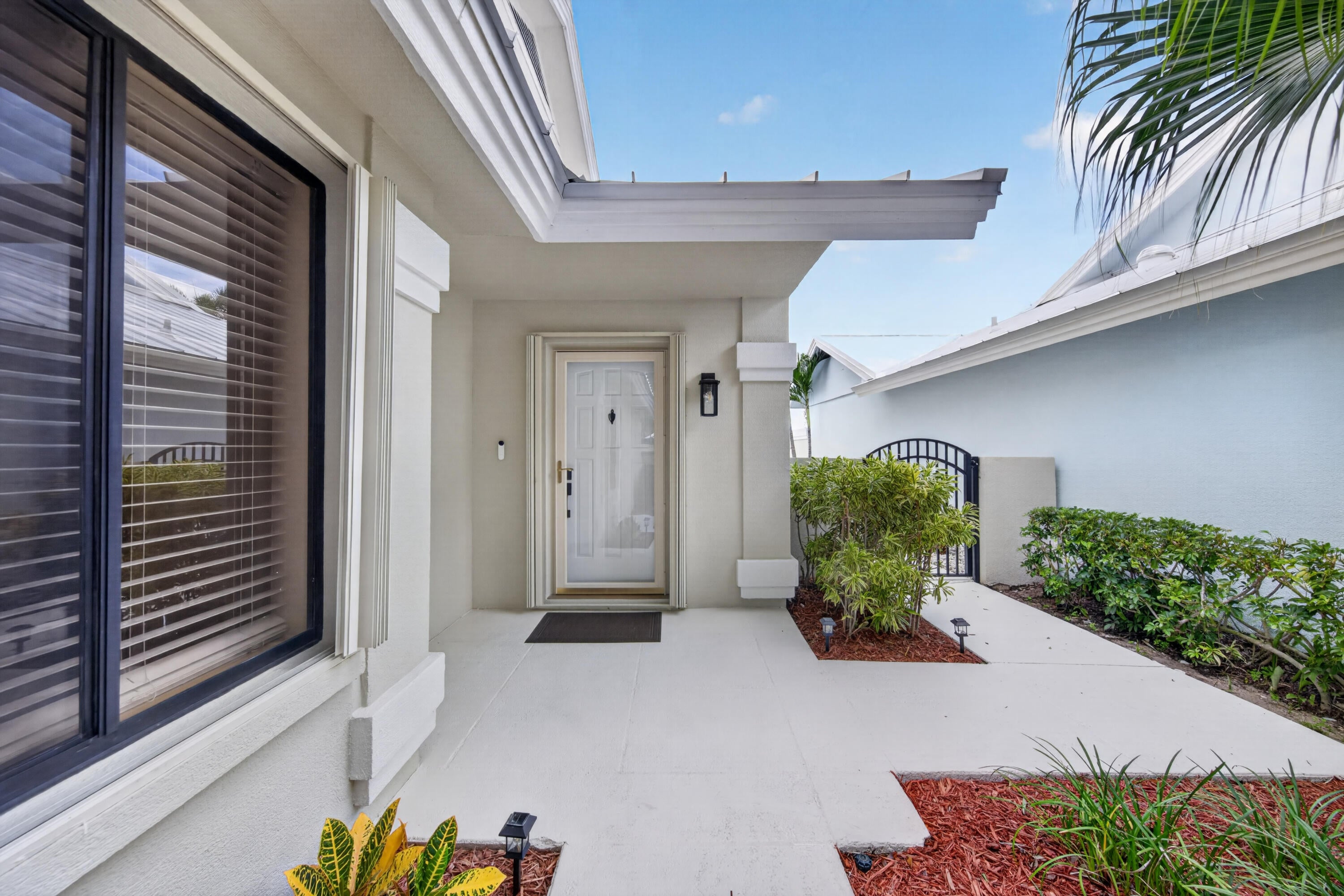 406 RIVER EDGE Road