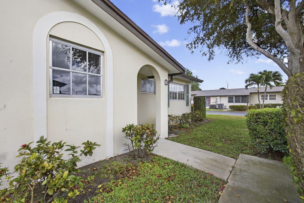 Photo of 2960 Ashley Drive E #D, West Palm Beach, FL 33415 (MLS # R11168206)