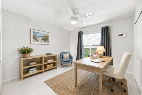Tiny photo for 7407 HAZELWOOD Circle, Lake Worth, FL 33467 (MLS # B26054444)