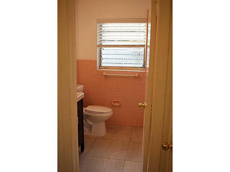 ORANGEBROOK GOLF ESTATES - Residential Lease