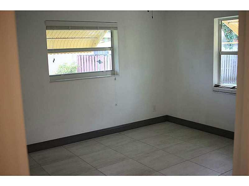 ORANGEBROOK GOLF ESTATES - Residential Lease