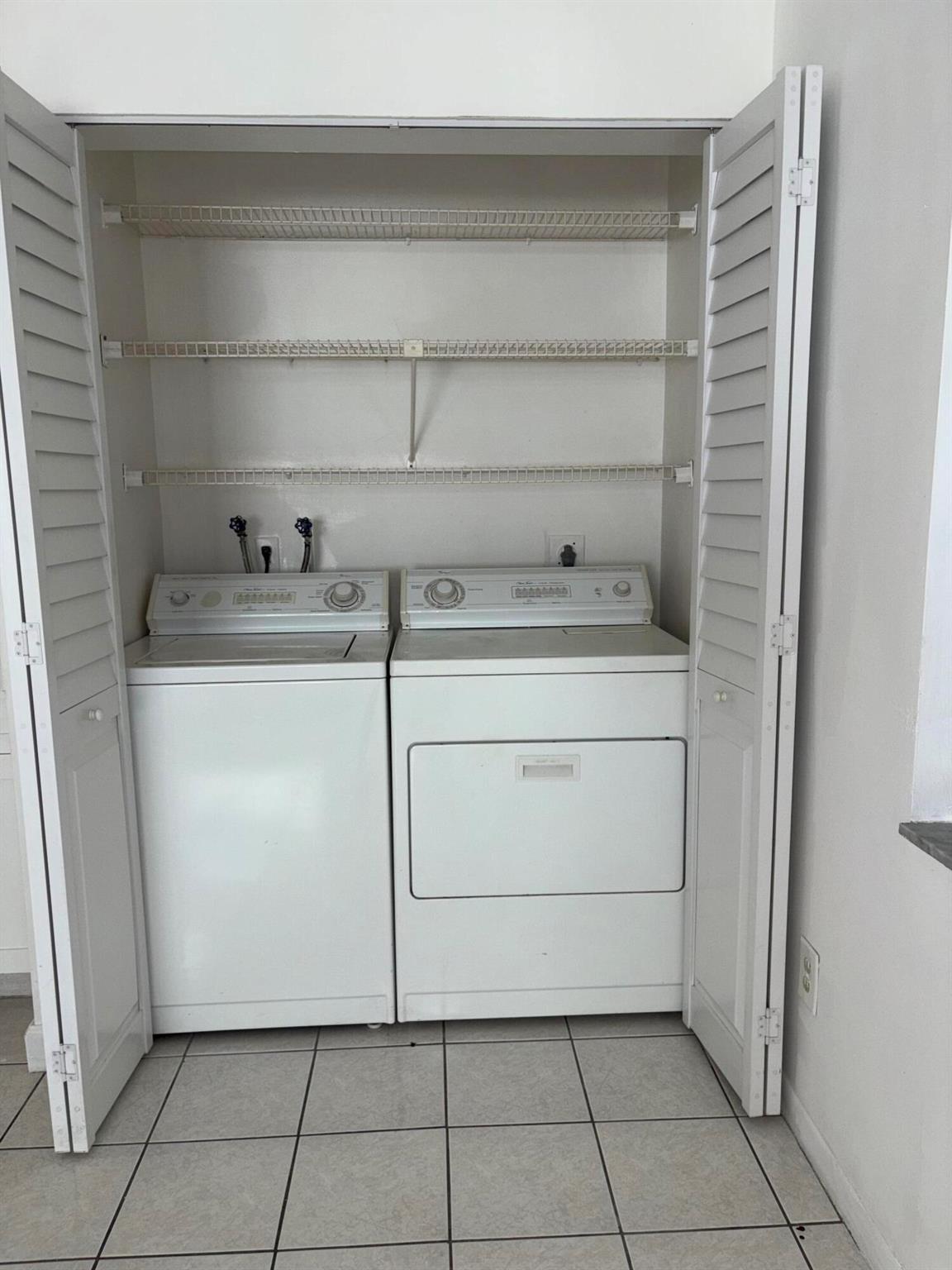 NORMANDY - Residential Lease