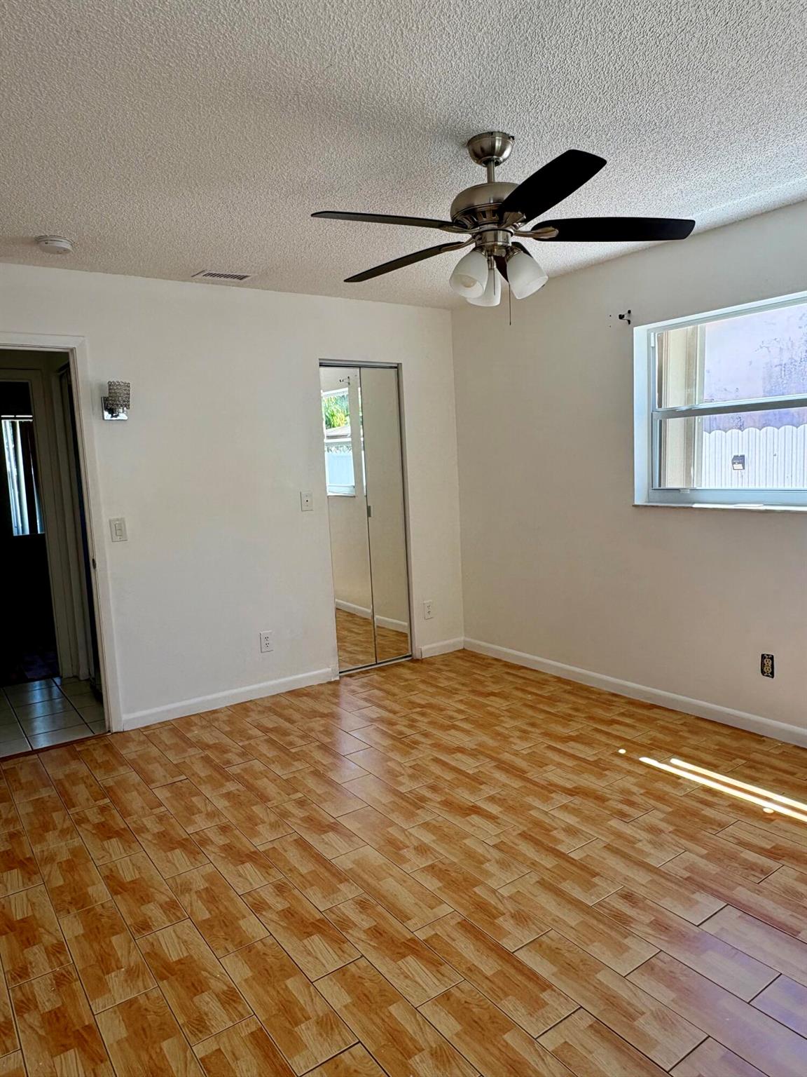 NORMANDY - Residential Lease