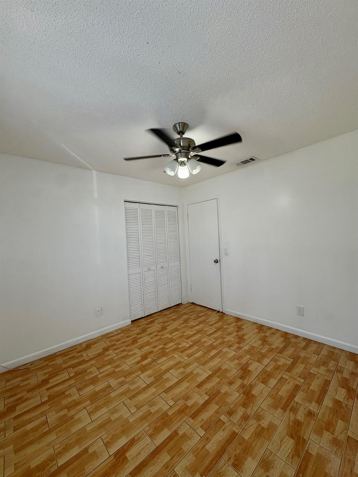 NORMANDY - Residential Lease
