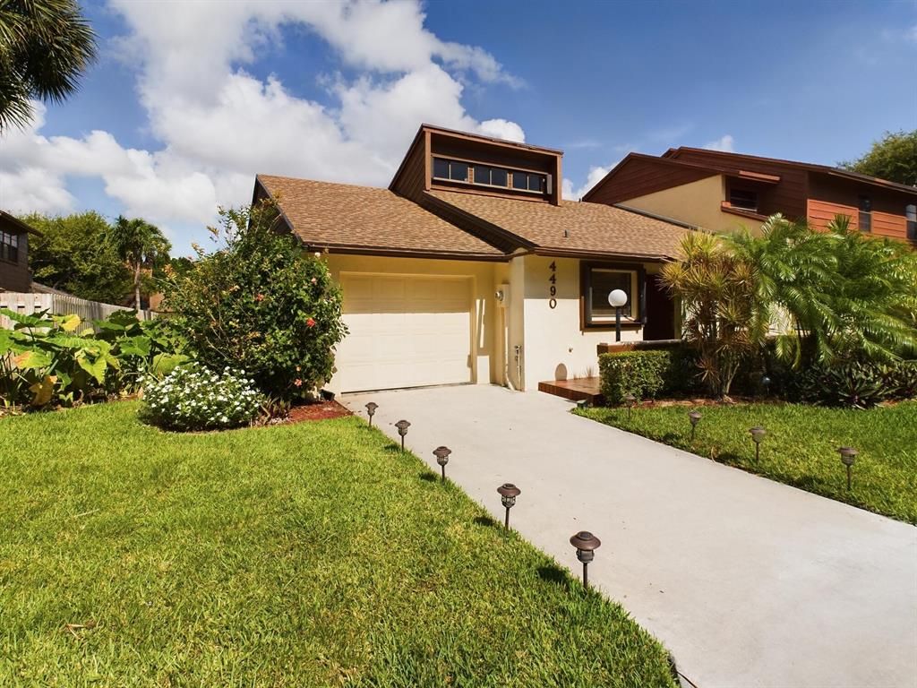 Photo of 4490 Rende Lane, Lake Worth, FL 33461 (MLS # R10891809)