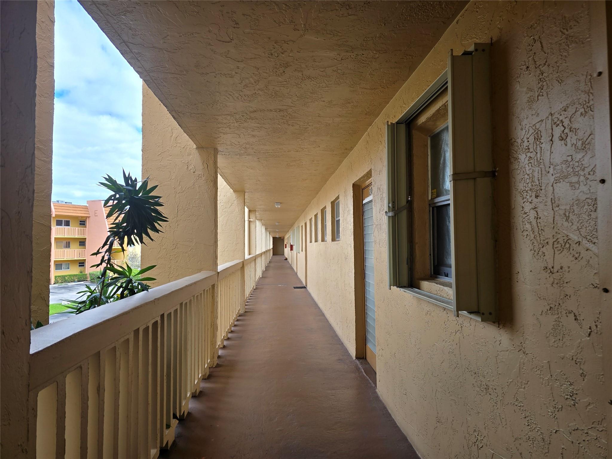 ROYAL PARK GARDENS - Residential