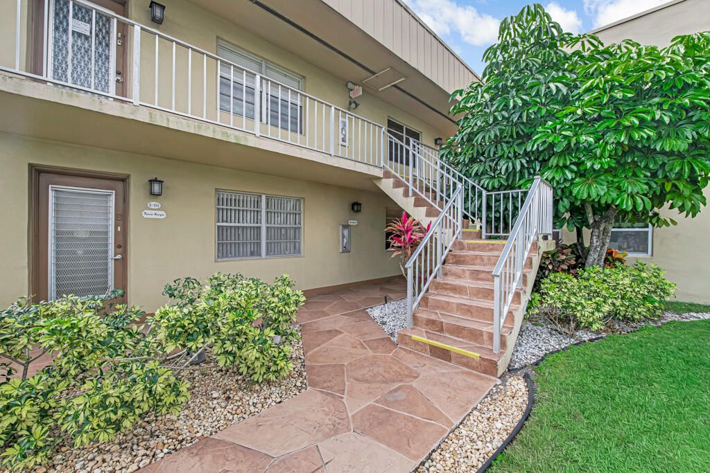 Photo of 506 Capri K #K, Delray Beach, FL 33484 (MLS # R11164438)