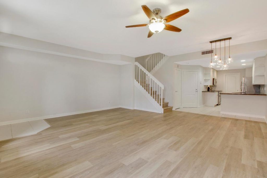 Photo of 126 Ashley Court, Jupiter, FL 33458 (MLS # R10946132)