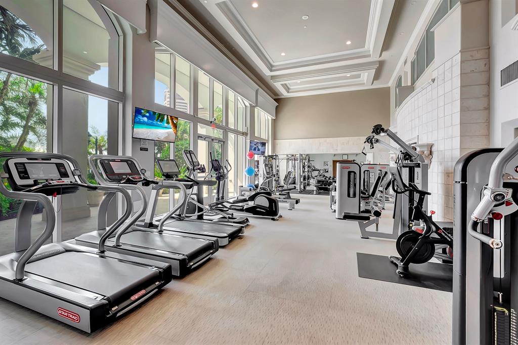 MIZNER GRAND CONDO - Residential