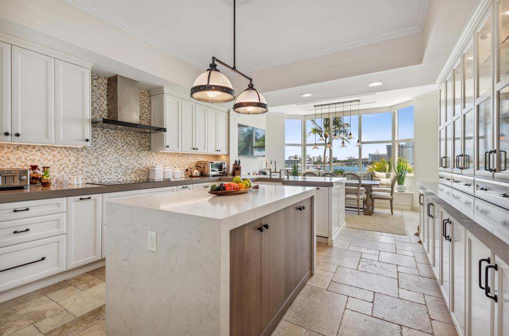 MIZNER GRAND CONDO - Residential