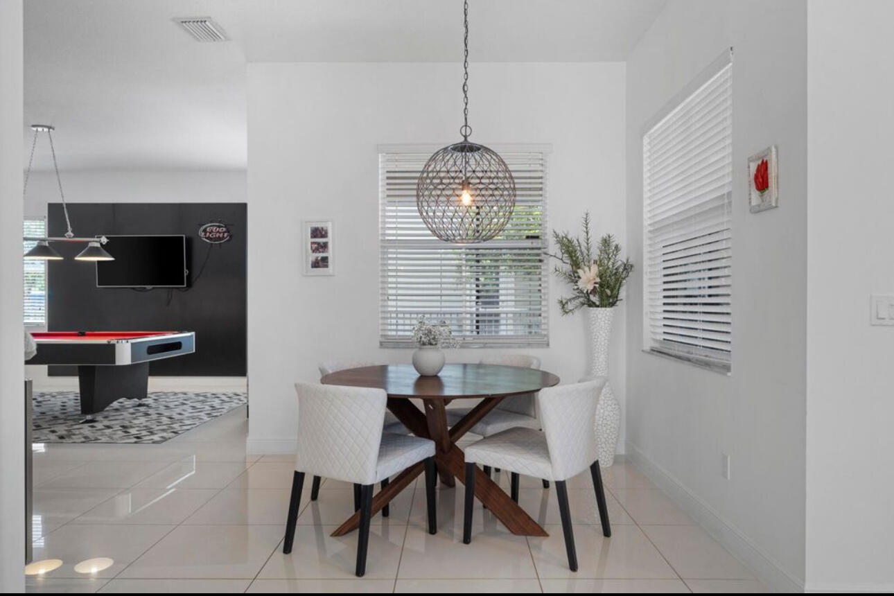 DEBUYS PLAT - Residential