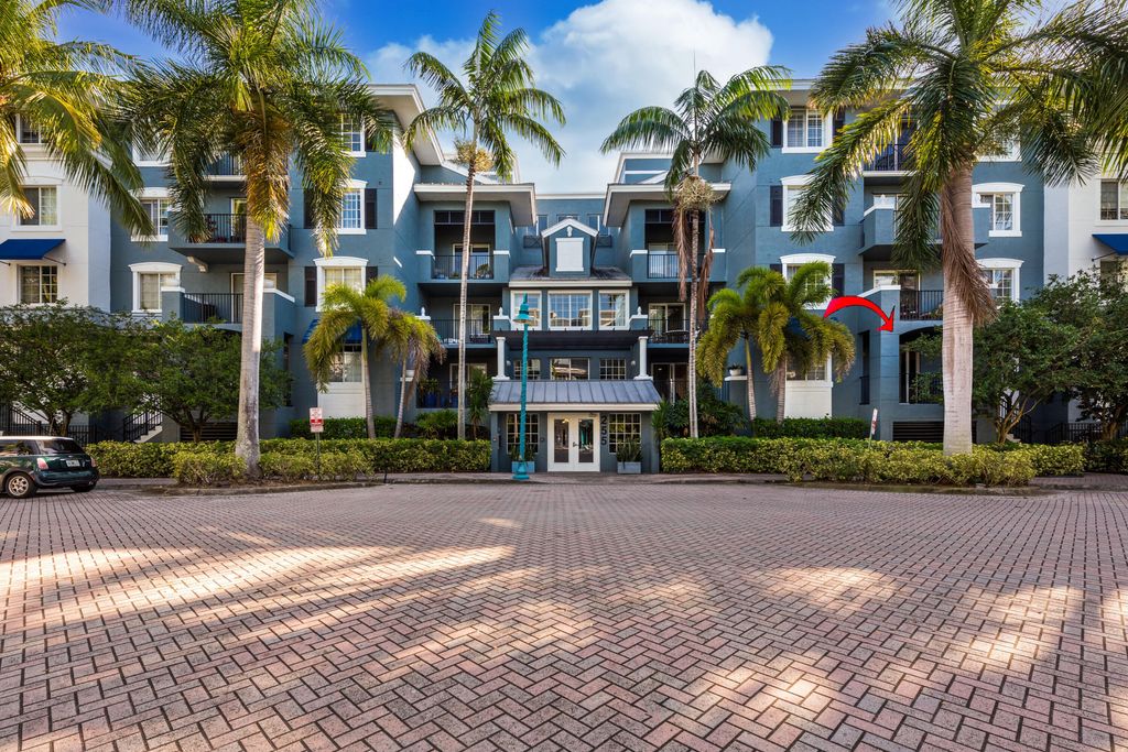 Photo of 255 NE 3rd Avenue #2212, Delray Beach, FL 33444 (MLS # B26026056)