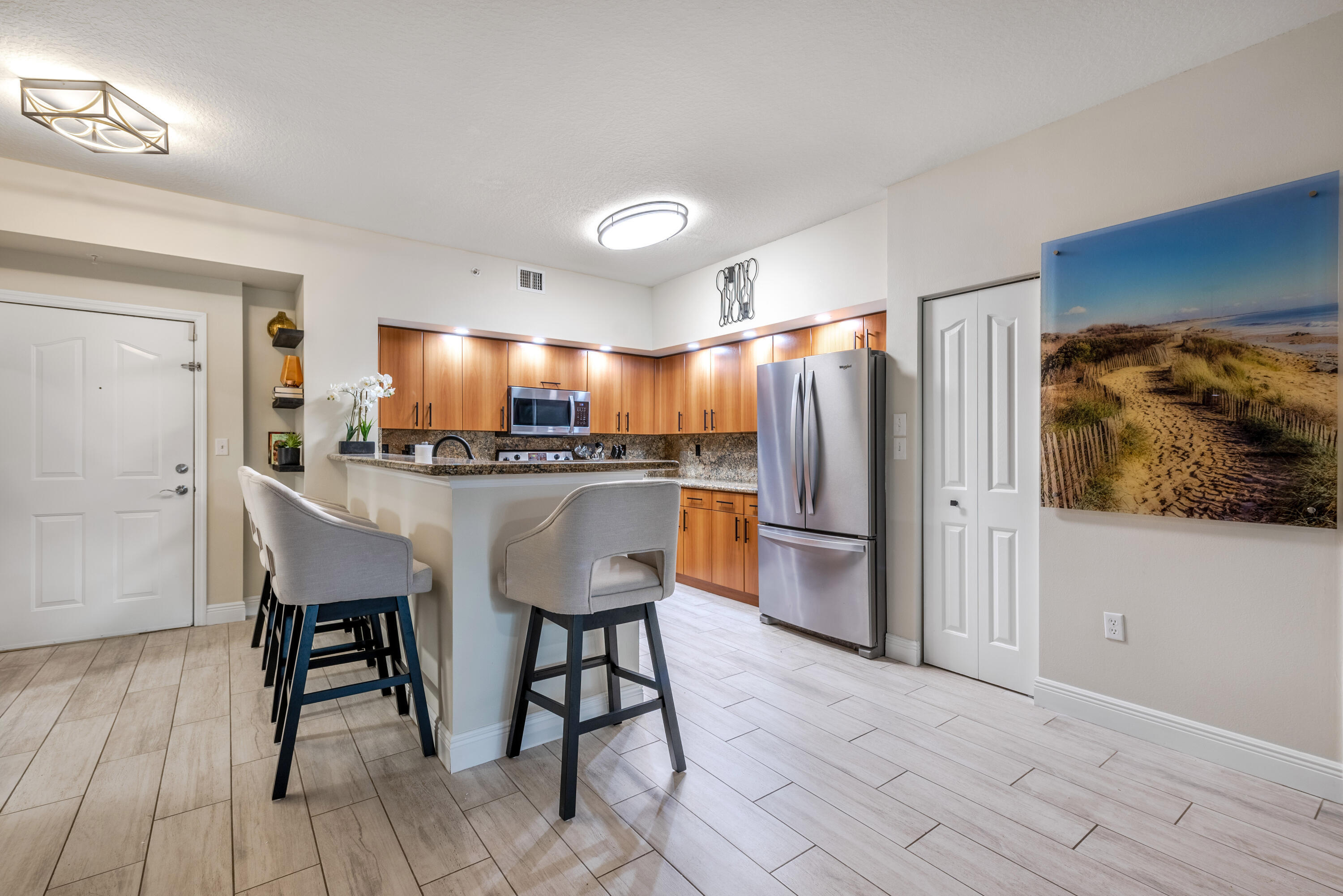 PINEAPPLE GROVE VILLAGE CONDO - Residential Lease