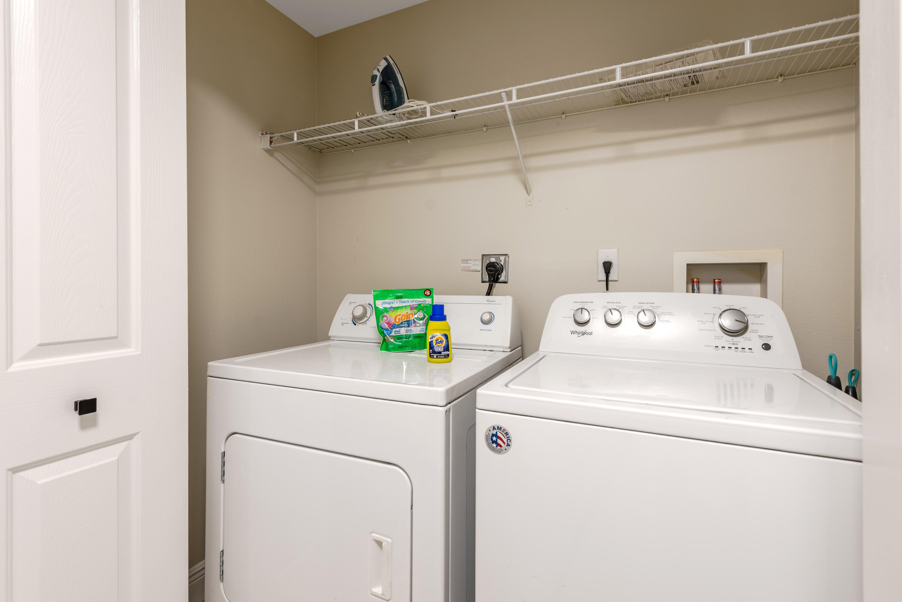 PINEAPPLE GROVE VILLAGE CONDO - Residential Lease