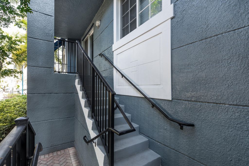 Photo of 255 NE 3rd Avenue #2212, Delray Beach, FL 33444 (MLS # B26026056)