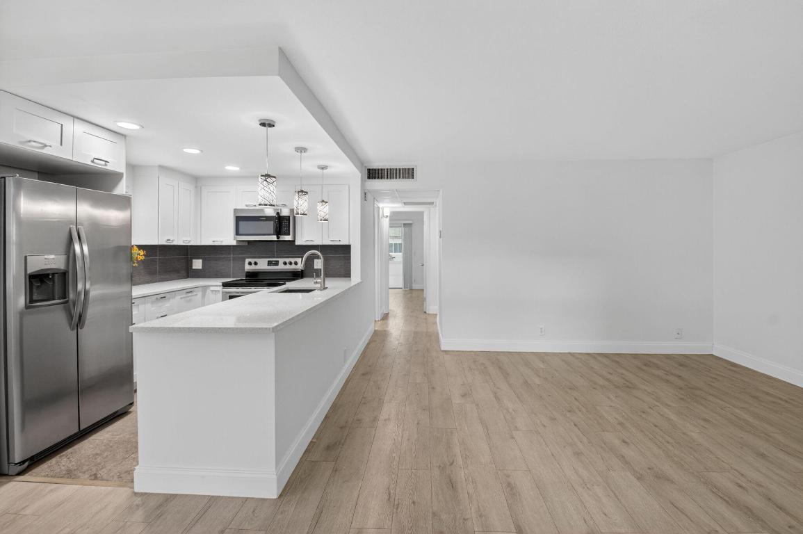 KINGS POINT MONACO CONDOS - Residential