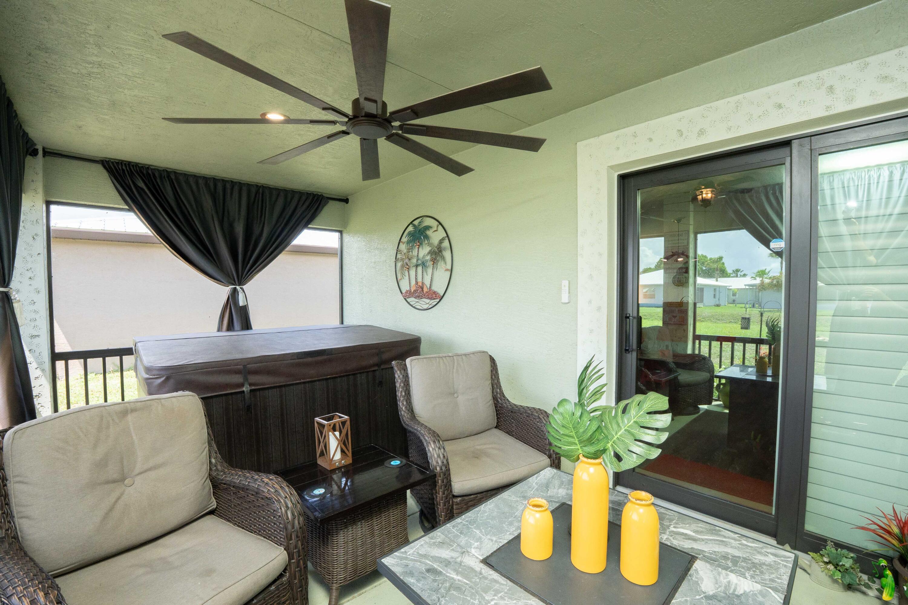 SPANISH LAKES ONE LEASEHOLD ESTATES - Residential