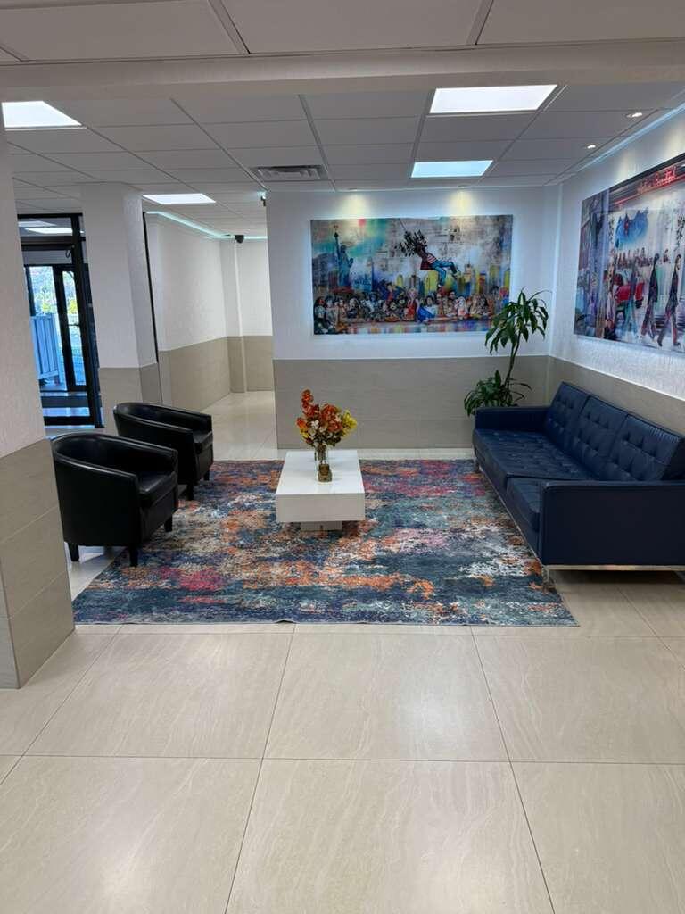 4164 Inverrary Drive 302, Lauderhill FL 33319