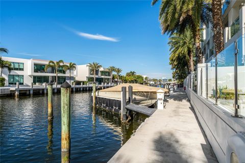 A home in Lauderdale By The Sea