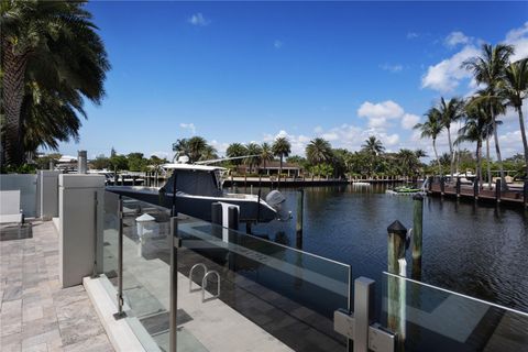 A home in Lauderdale By The Sea