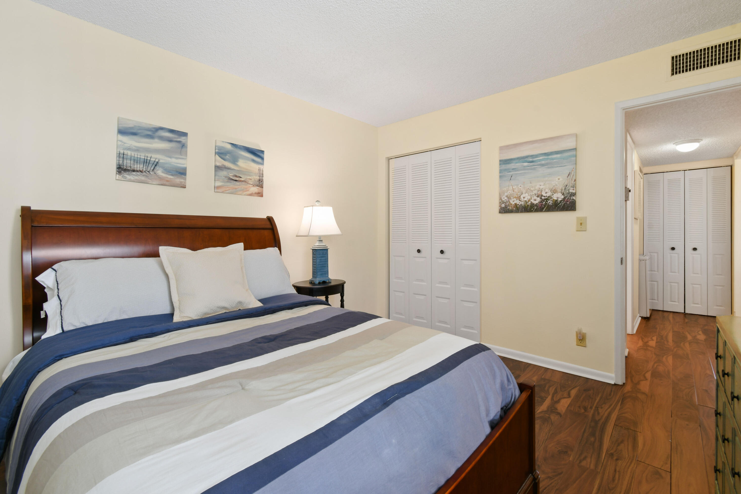 BRIARWOOD CONDO at Eastpointe - Residential