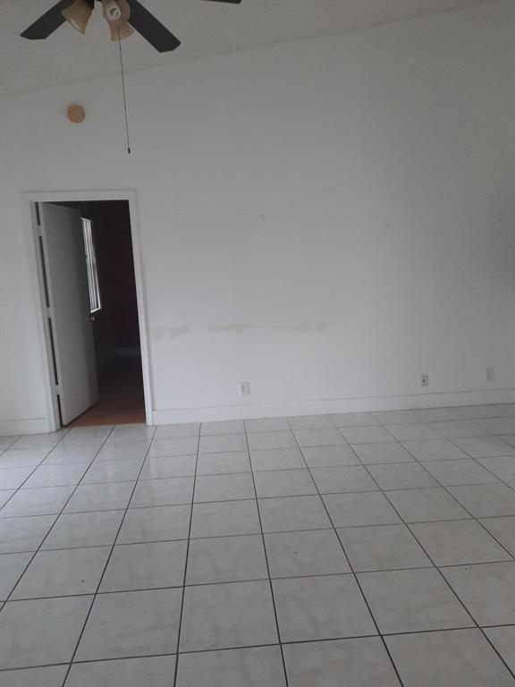 CORAL WEST CONDO - Residential Lease