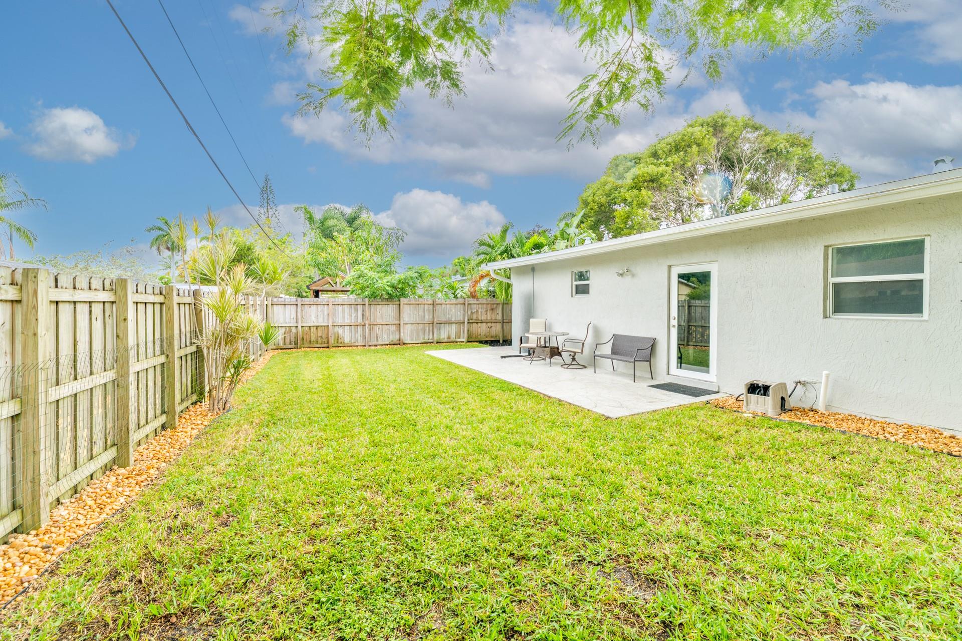 CRESTHAVEN NO 3 37-11 B - Residential