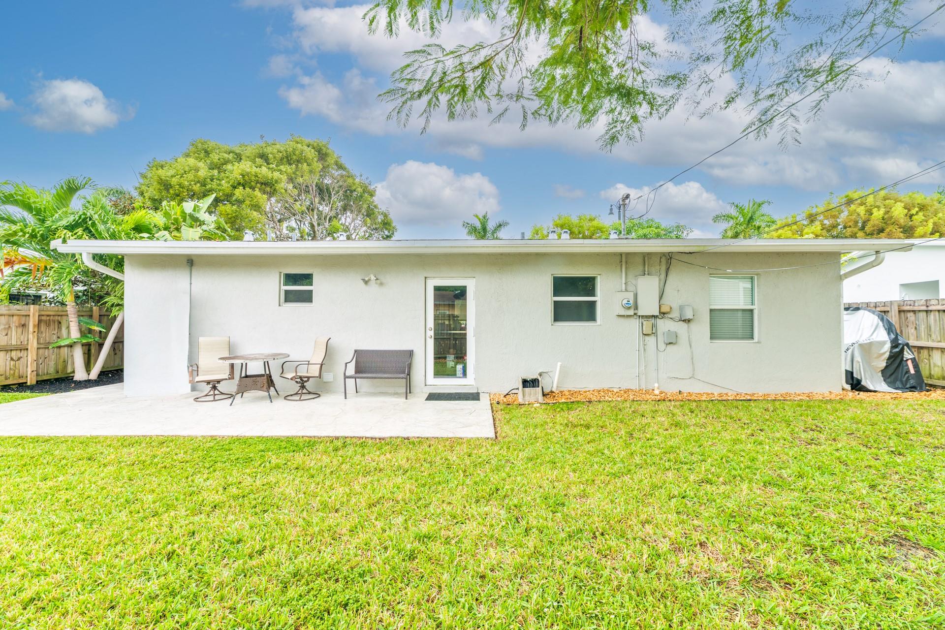 CRESTHAVEN NO 3 37-11 B - Residential