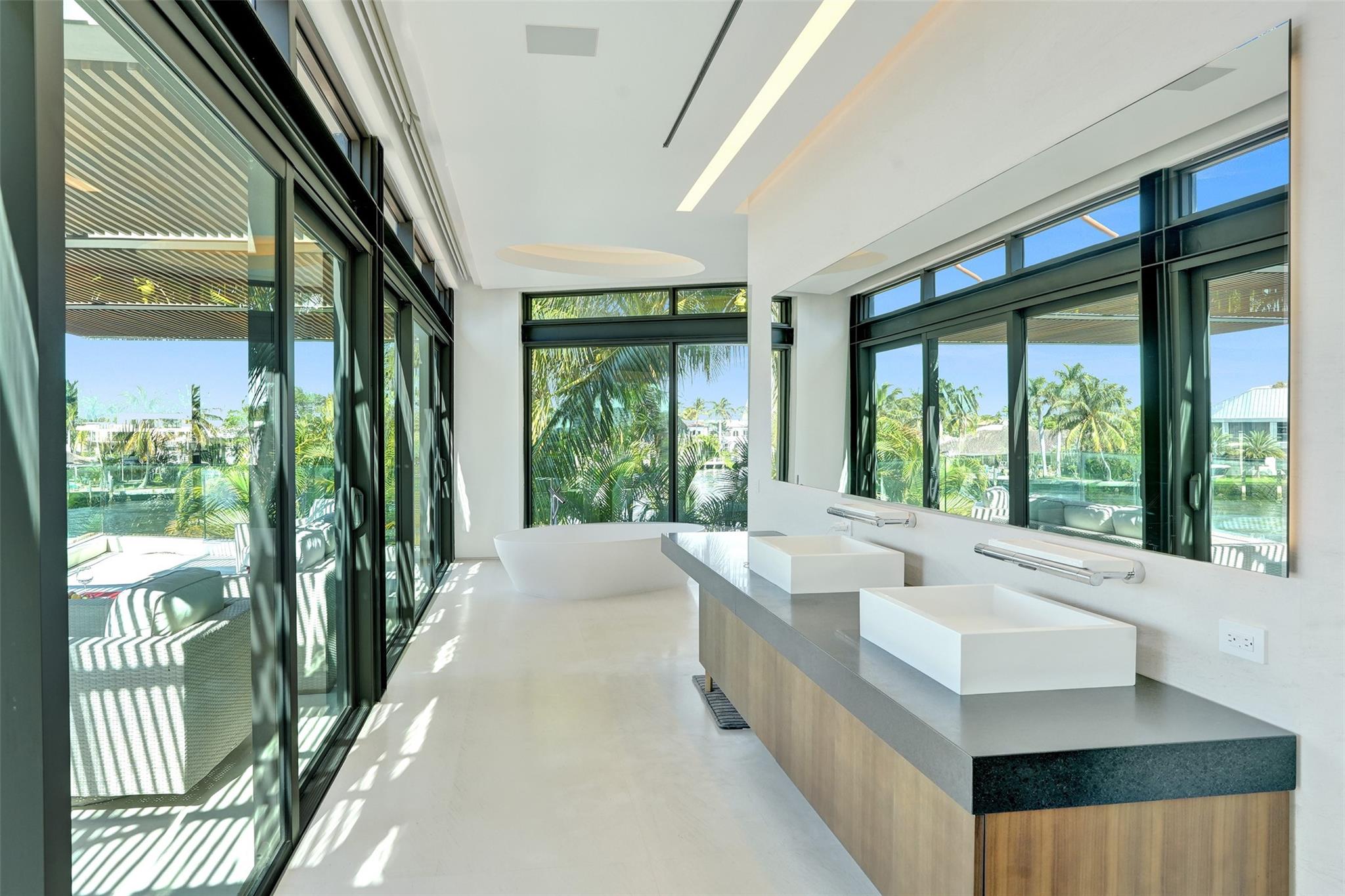 SEA RANCH LAKES - Residential