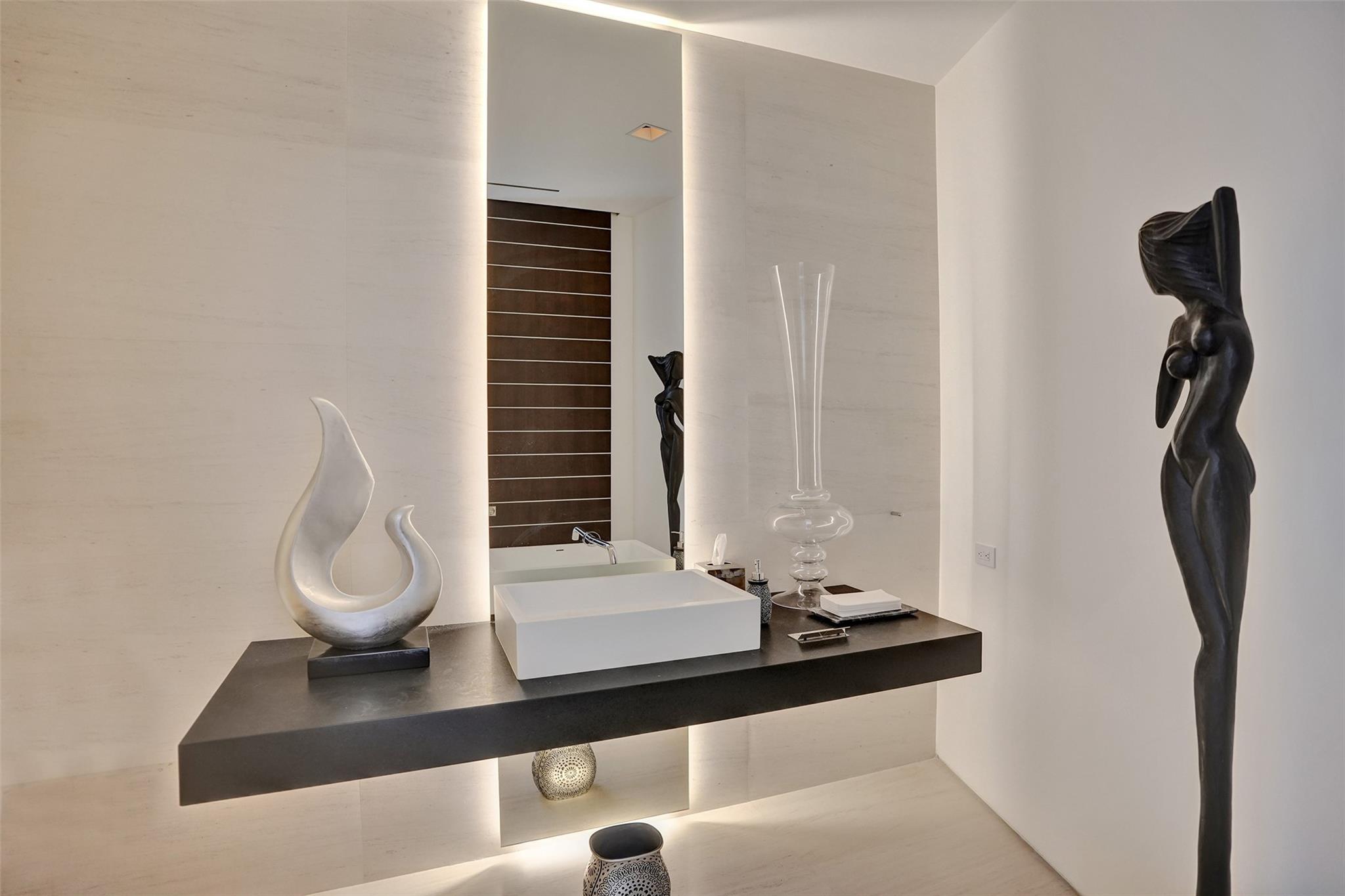 SEA RANCH LAKES - Residential