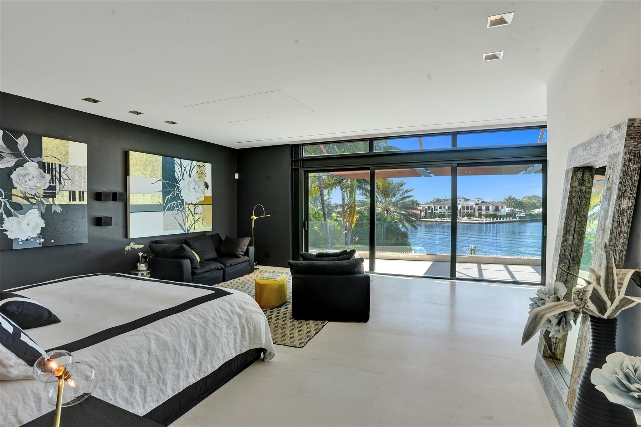 SEA RANCH LAKES - Residential