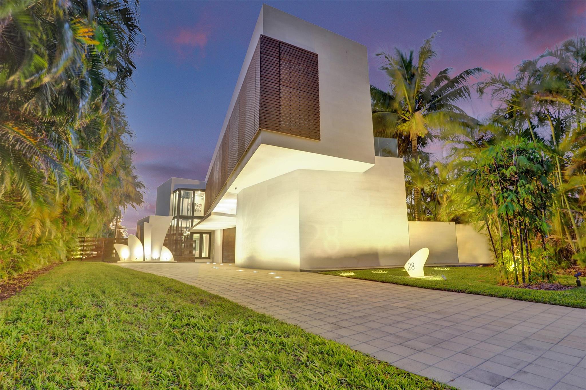 SEA RANCH LAKES - Residential